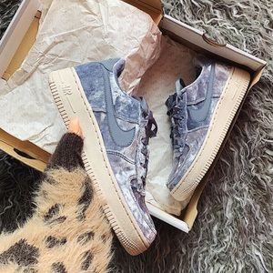 Nike Air Force 1 velvet